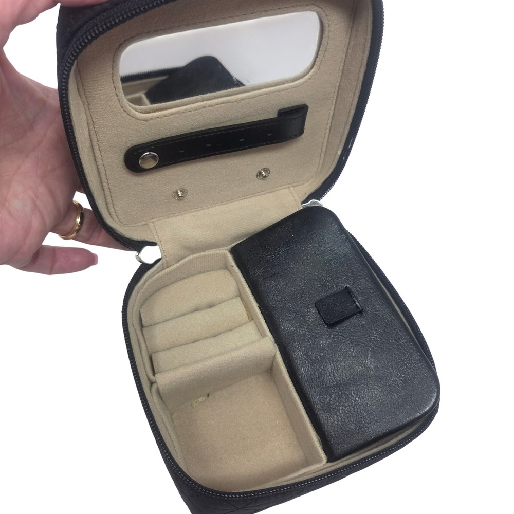 Jewelry Case Women OS Black Quilted Mirror Pouch Travel Classic Chic 825